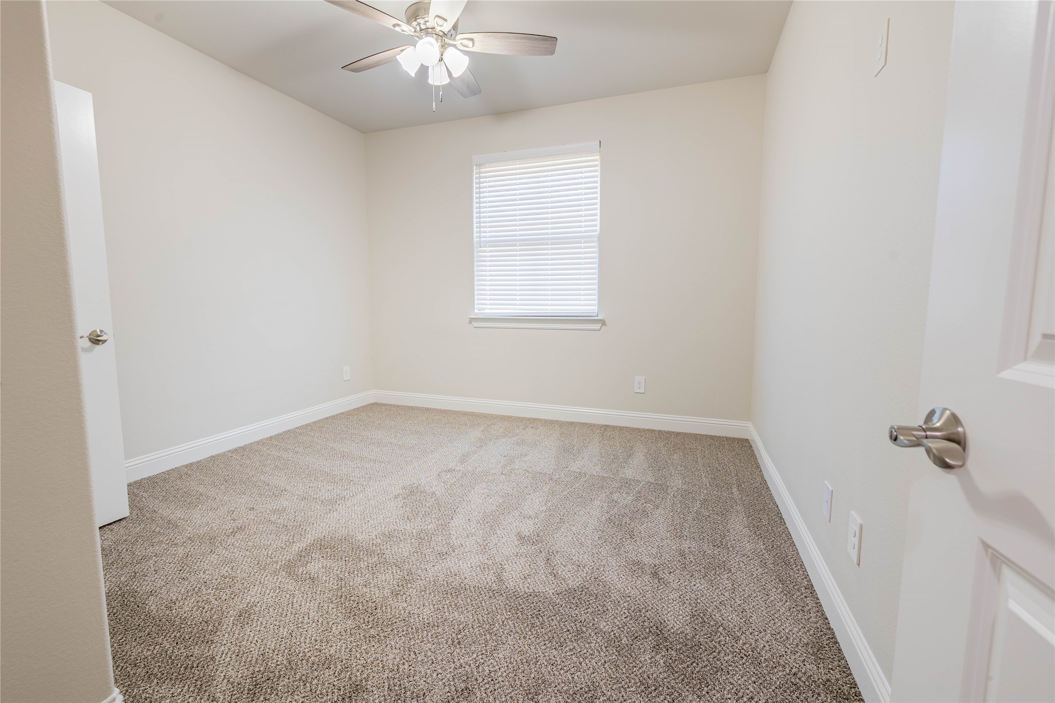 105 Rosemary Drive Azle TX 76020