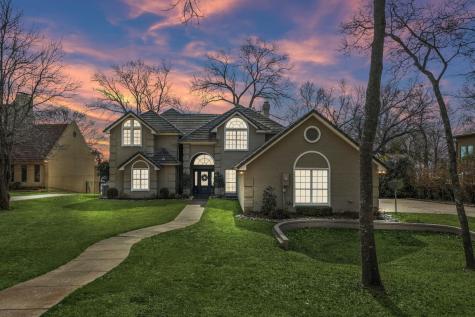 8932 Crest Wood Drive Fort Worth TX 76179