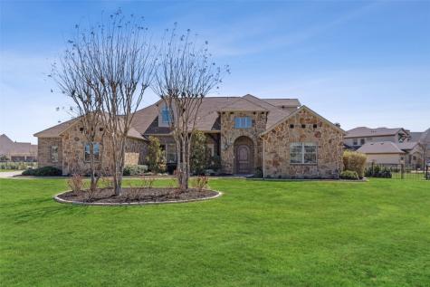 12524 Lake Shore Court N Fort Worth TX 76179