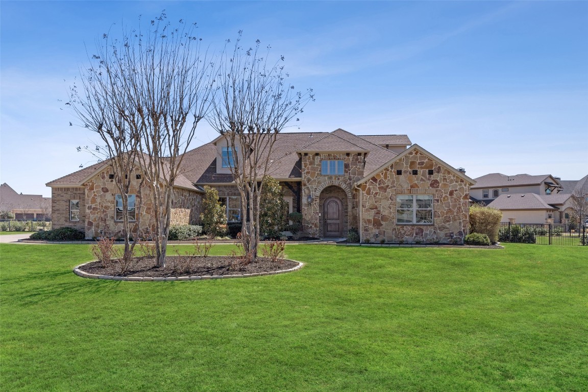 12524 Lake Shore Court N Fort Worth TX 76179