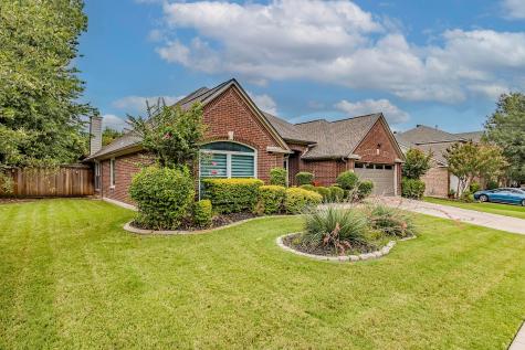 2321 Queenston Drive Grand Prairie TX 75050