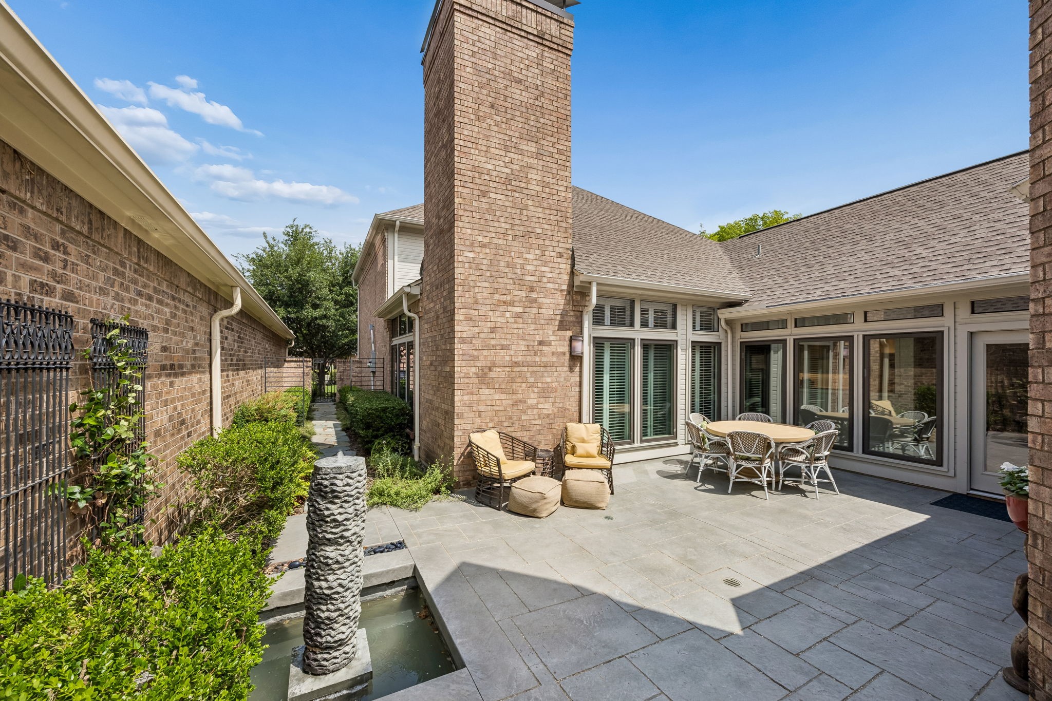 5008 Briar Tree Drive Dallas TX 75248