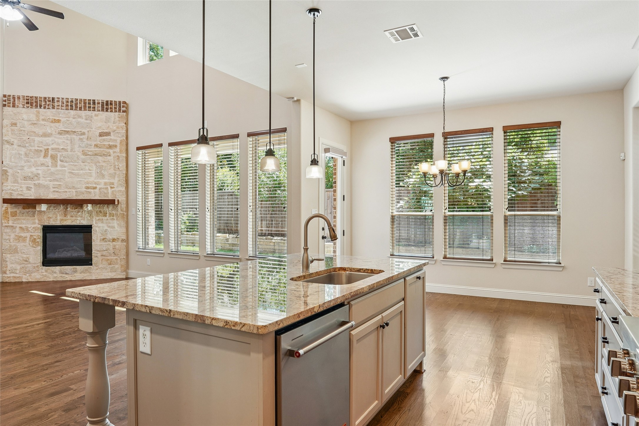 1225 Huron Drive Grapevine TX 76051