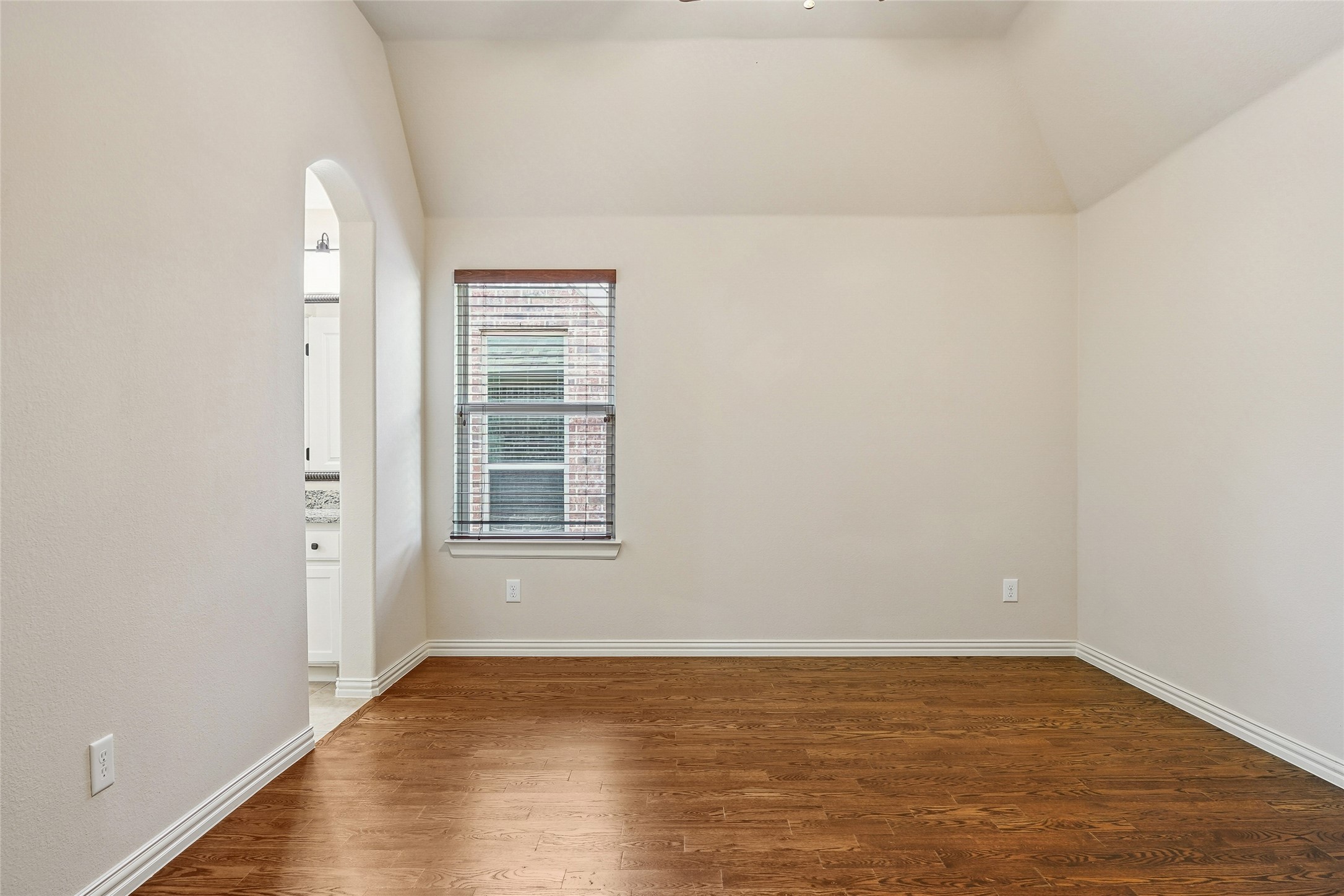 1225 Huron Drive Grapevine TX 76051