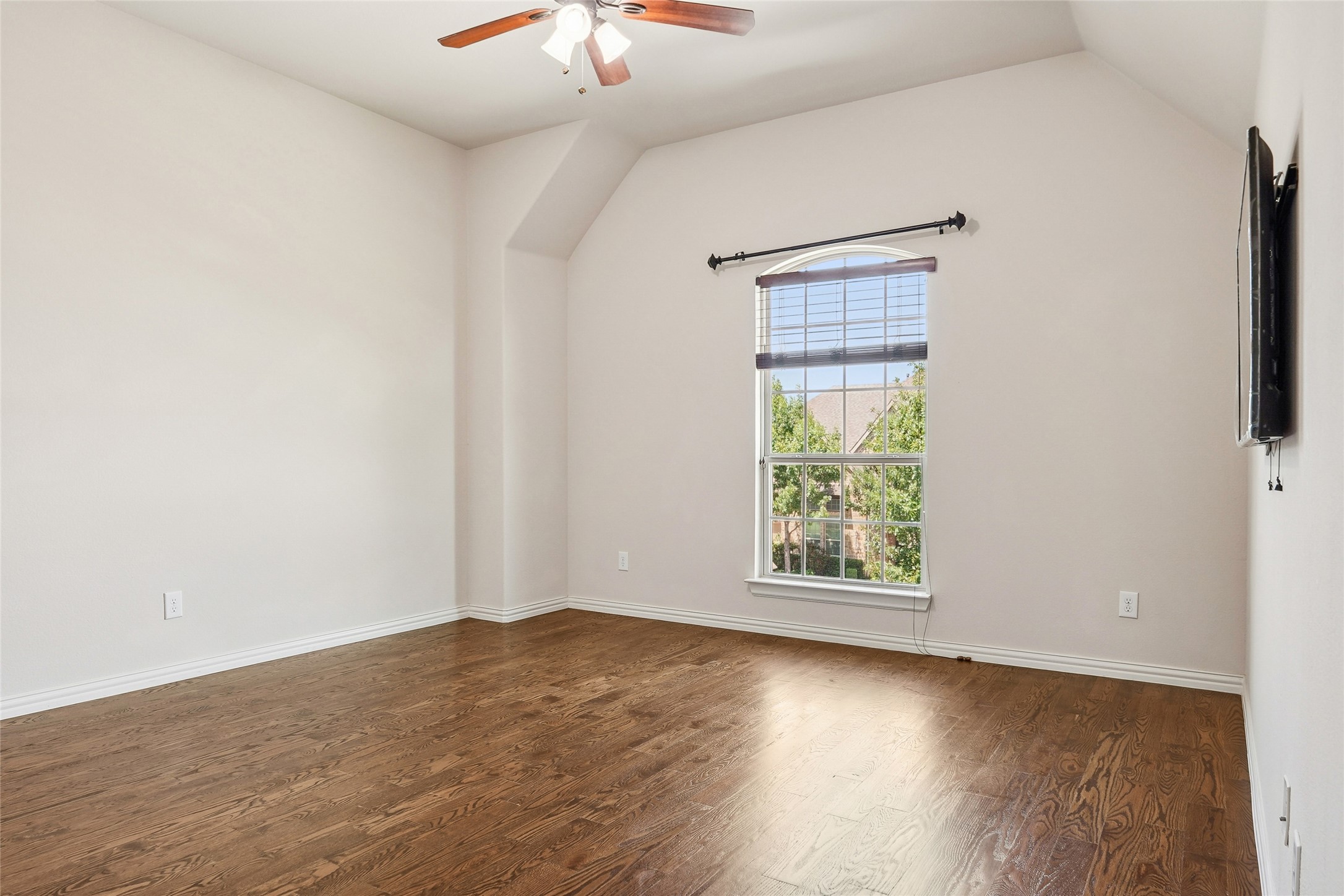 1225 Huron Drive Grapevine TX 76051