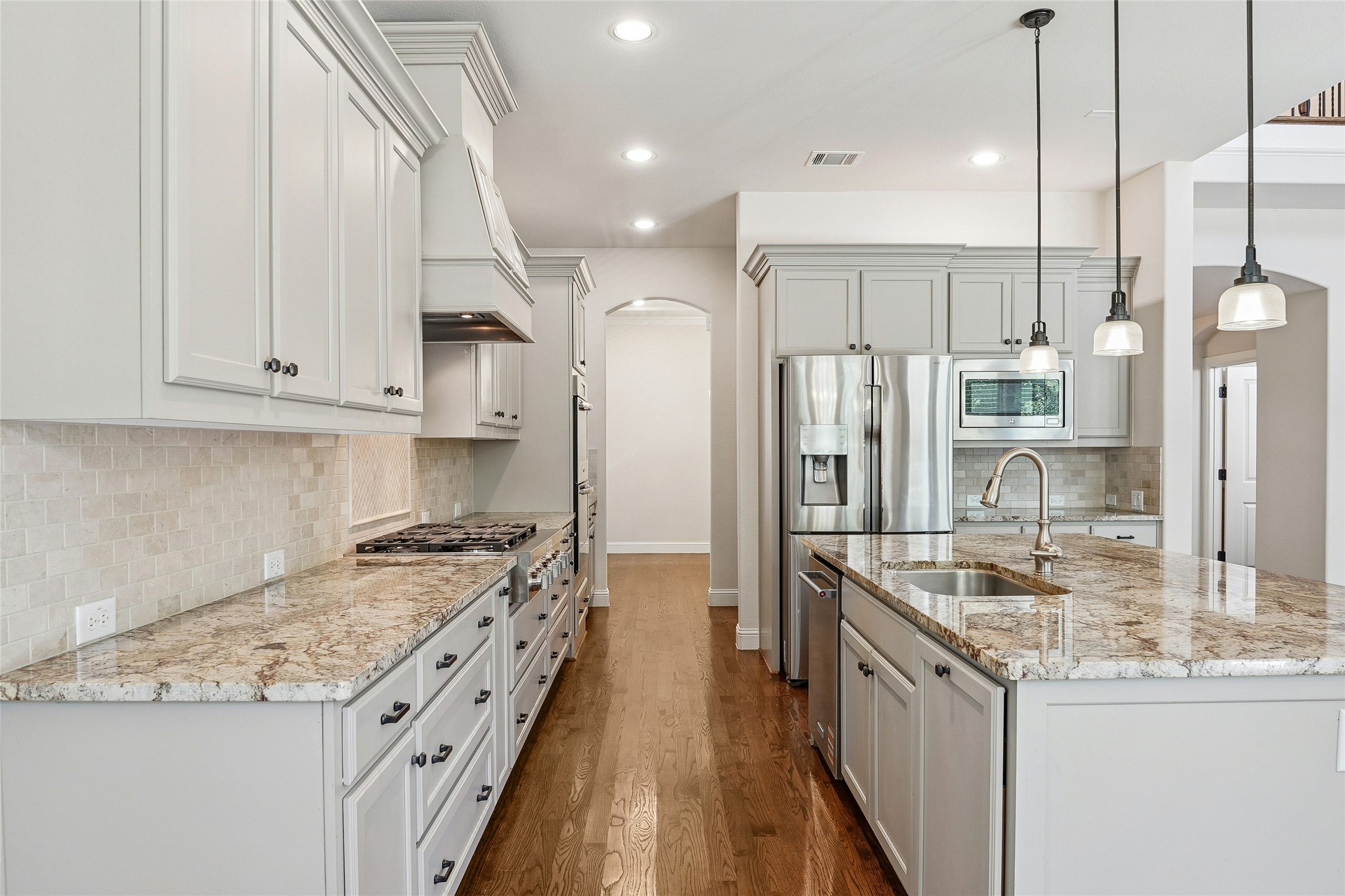 1225 Huron Drive Grapevine TX 76051