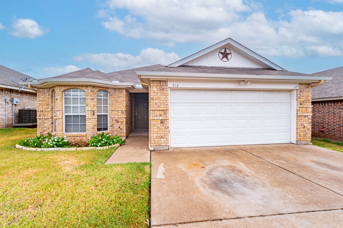 713 Rambling Court Granbury TX 76049