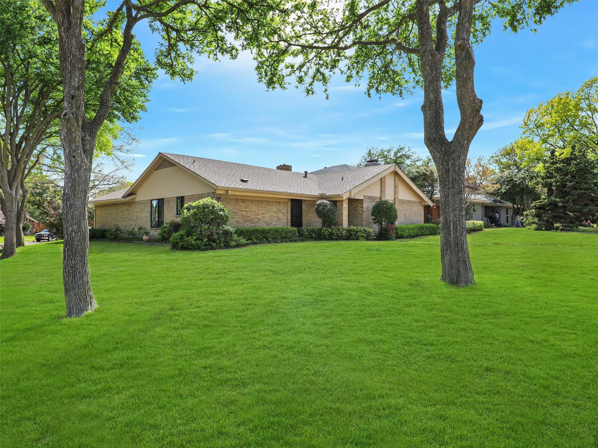1414 Jennifer Street Richardson TX 75082
