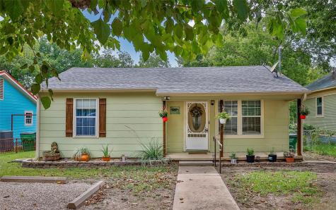 607 S Taylor Street Gainesville TX 76240