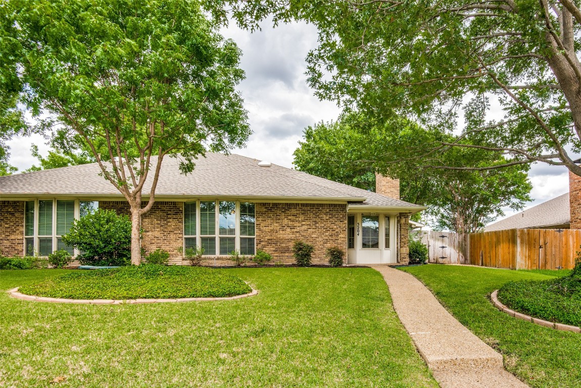 3204 Upshire Court Plano TX 75075