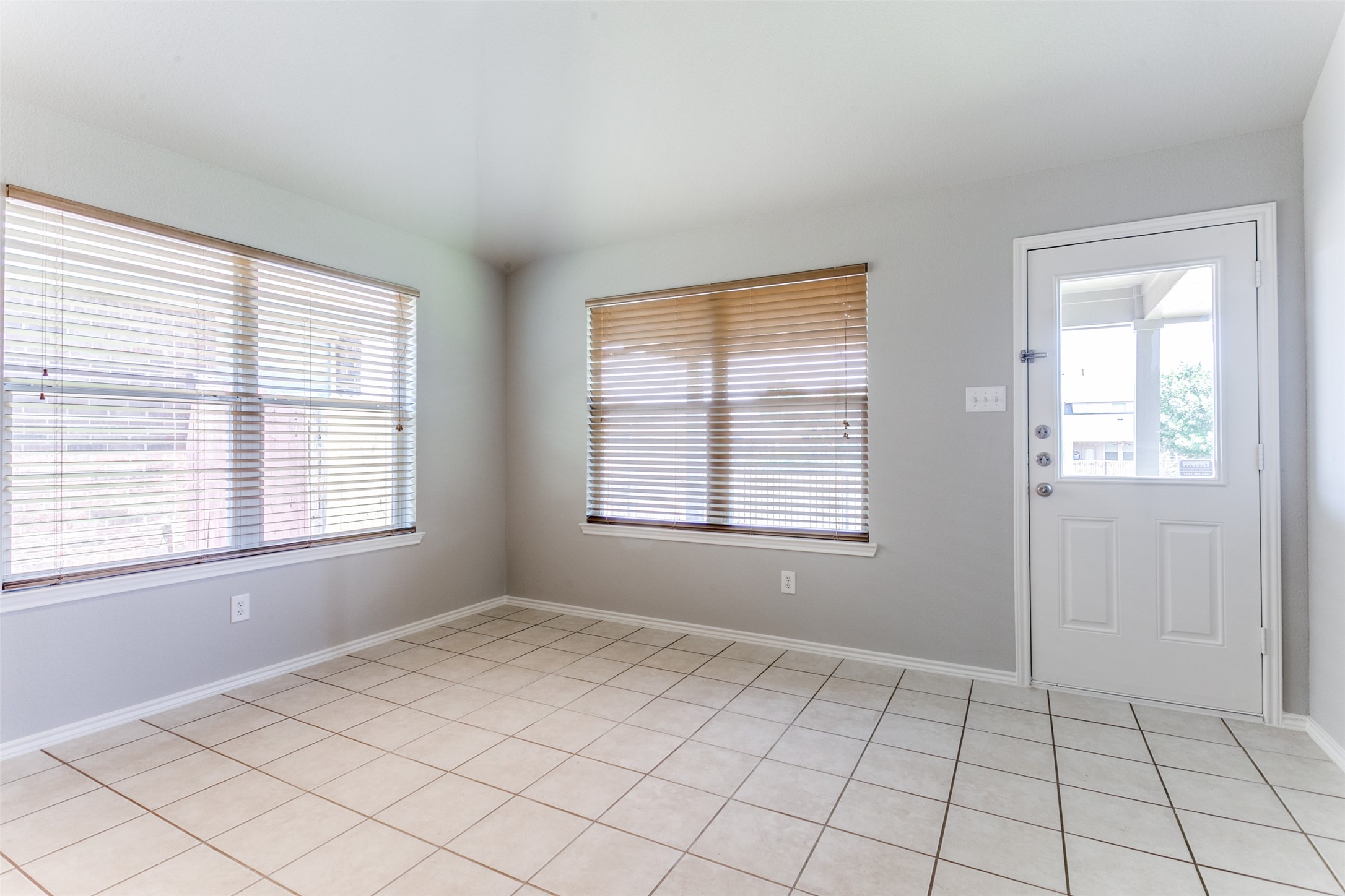 15428 Adlong Drive Fort Worth TX 76262
