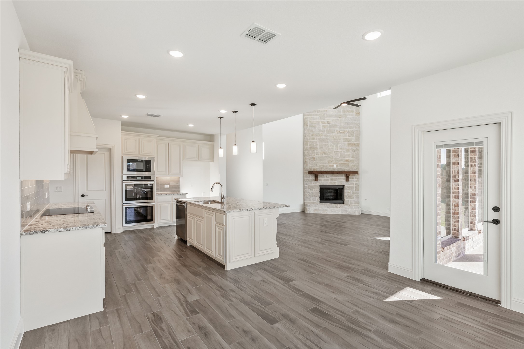 713 Serenity Lane Red Oak TX 75154