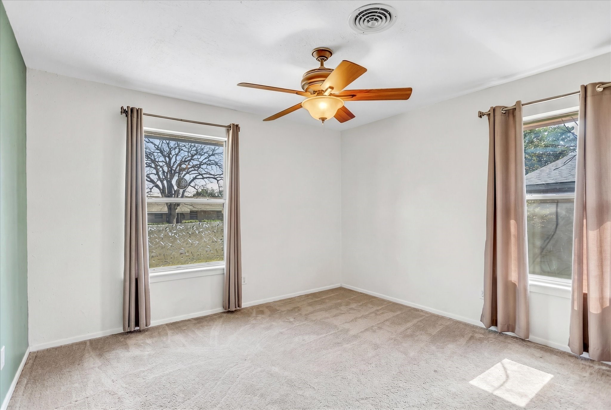 709 Hurstview Drive Hurst TX 76053
