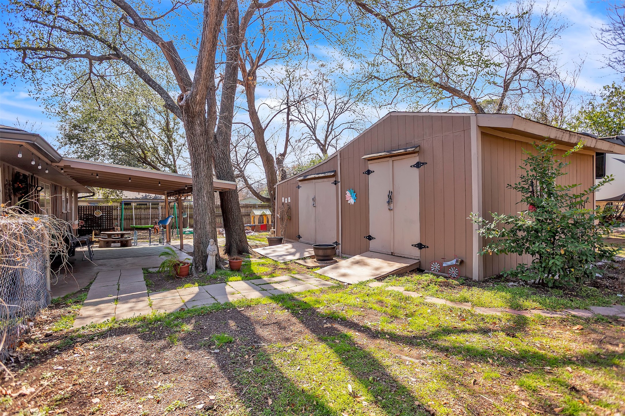 709 Hurstview Drive Hurst TX 76053