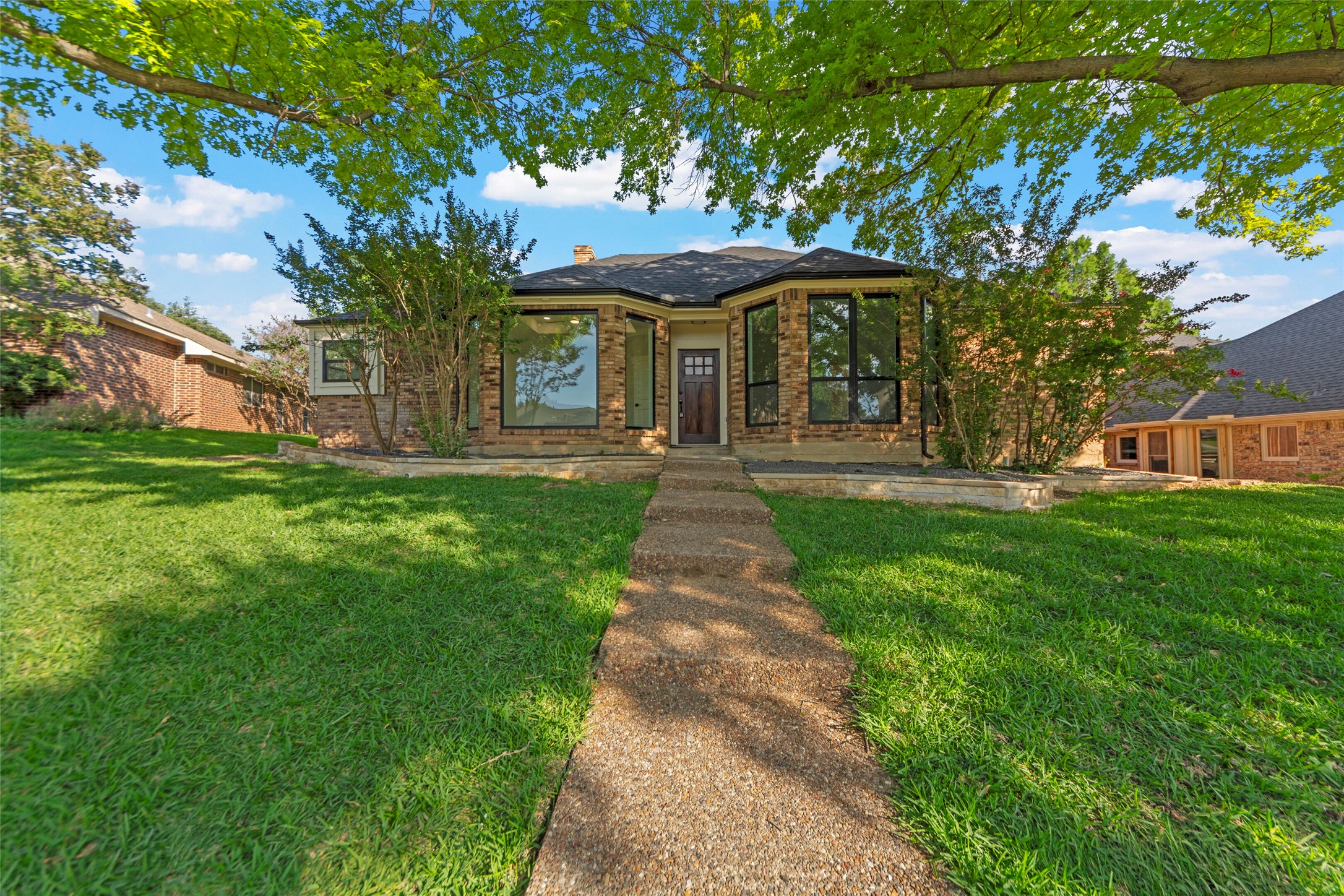 1213 Sycamore Drive Carrollton TX 75007