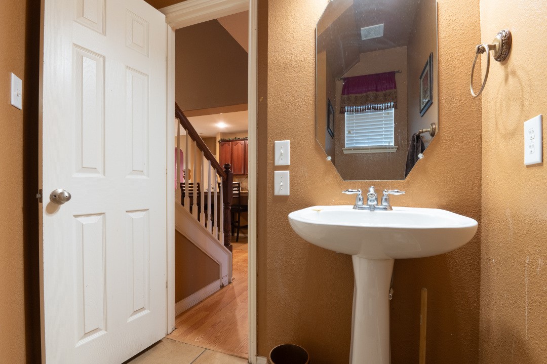 2248 Condor Street Grand Prairie TX 75052
