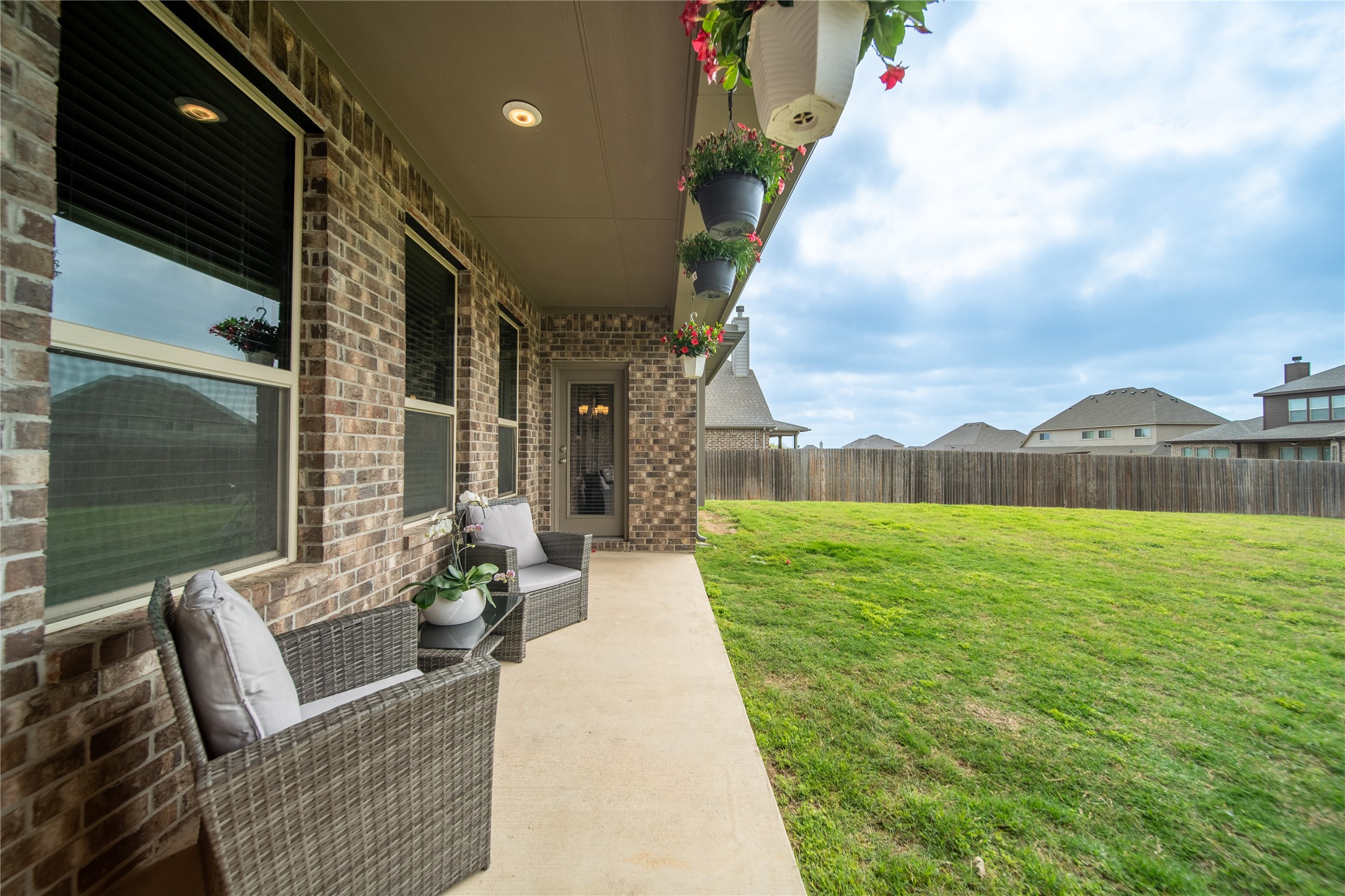 454 Hillstone Drive Midlothian TX 76065
