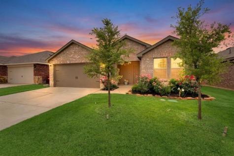 2122 Berrywood Drive Royse City TX 75189