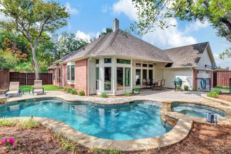 2507 Fallview Lane Carrollton TX 75007