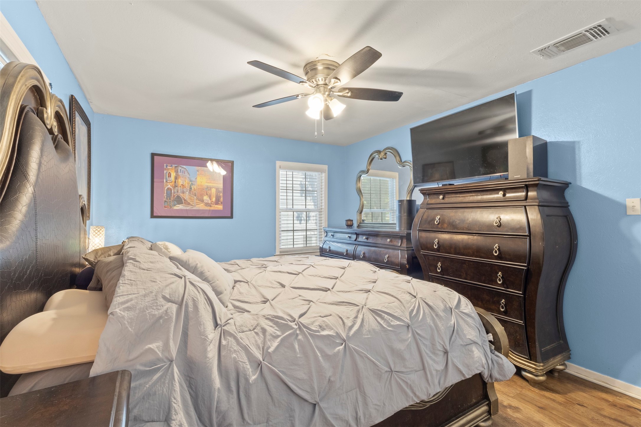 102 NE Murphy Road Burleson TX 76028