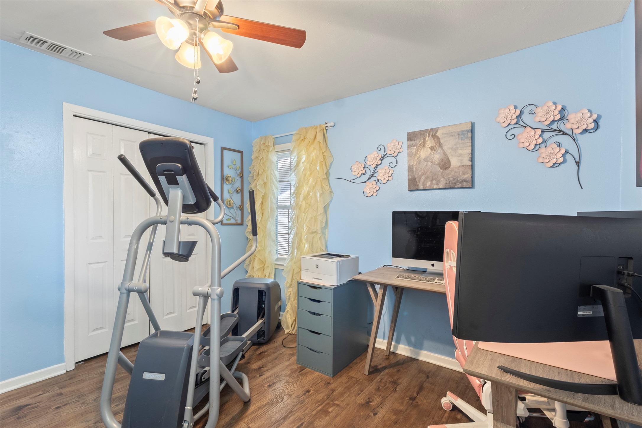 102 NE Murphy Road Burleson TX 76028