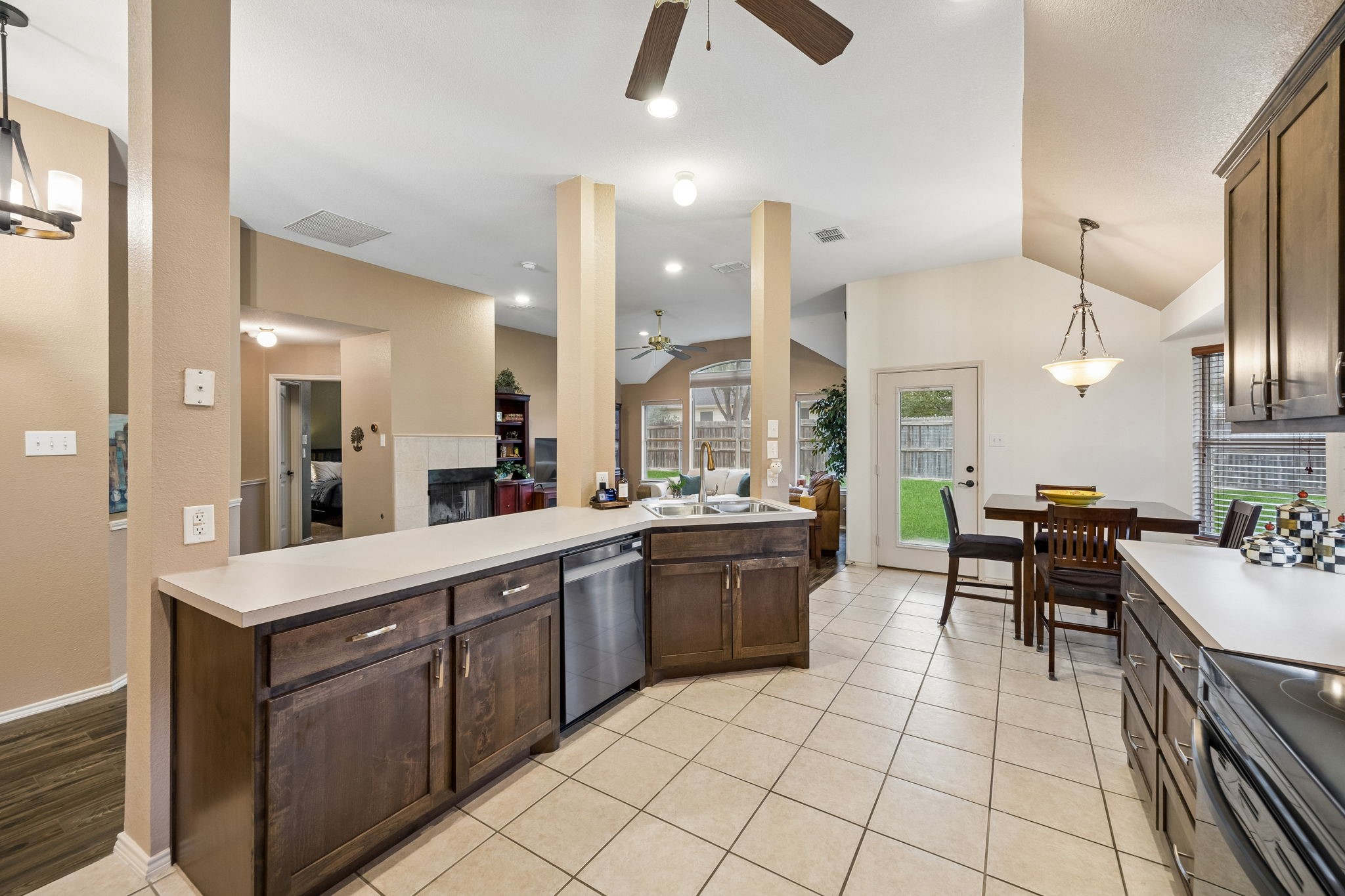 8413 Island Court Fort Worth TX 76137