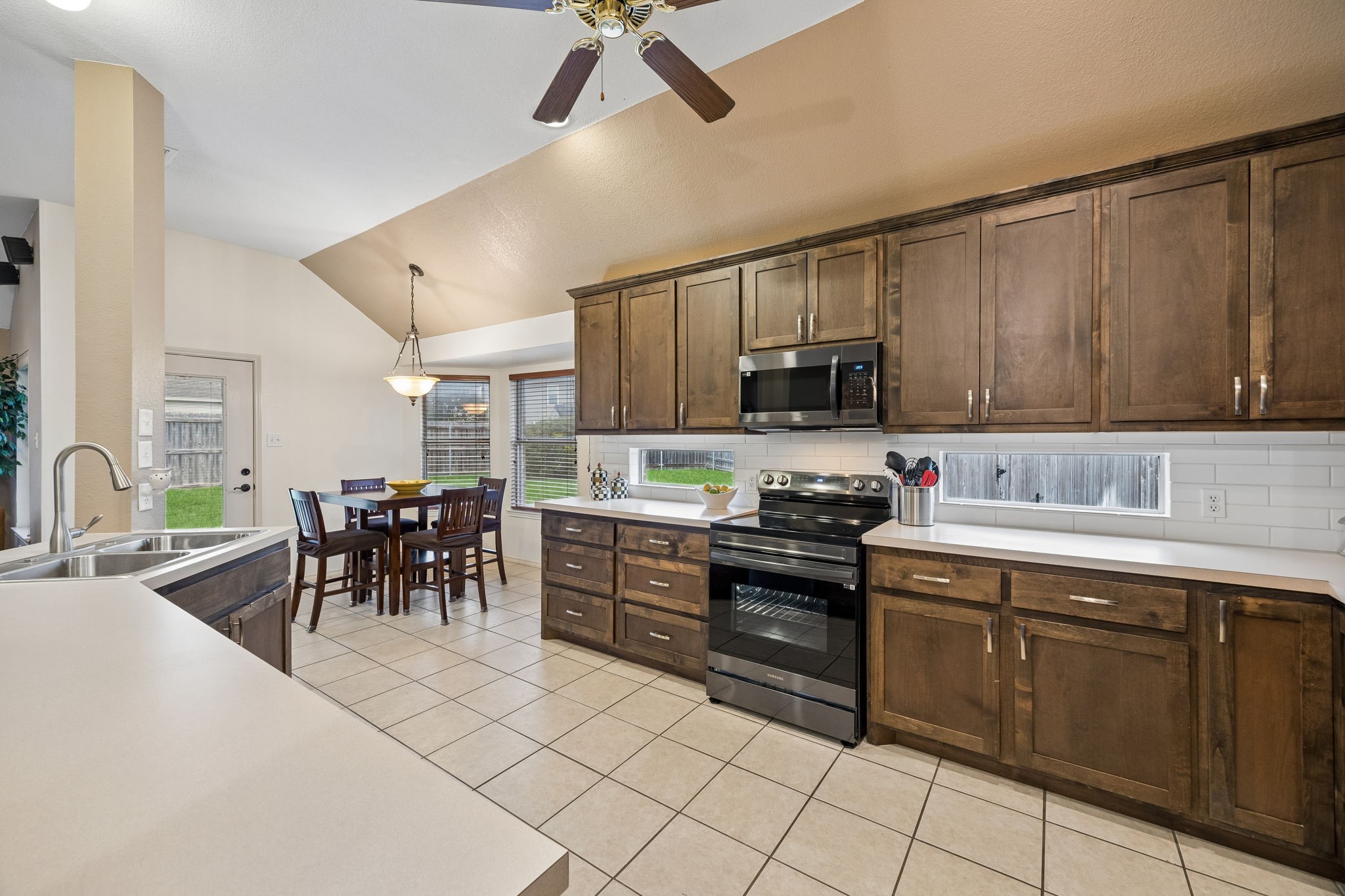 8413 Island Court Fort Worth TX 76137