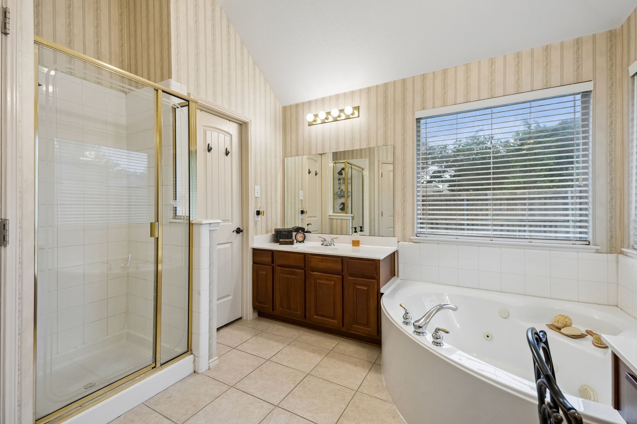 8413 Island Court Fort Worth TX 76137