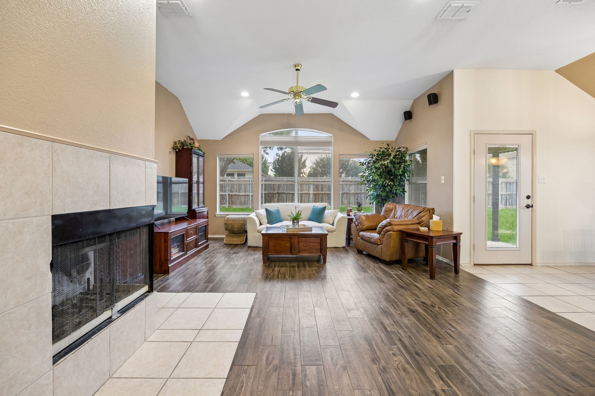 8413 Island Court Fort Worth TX 76137