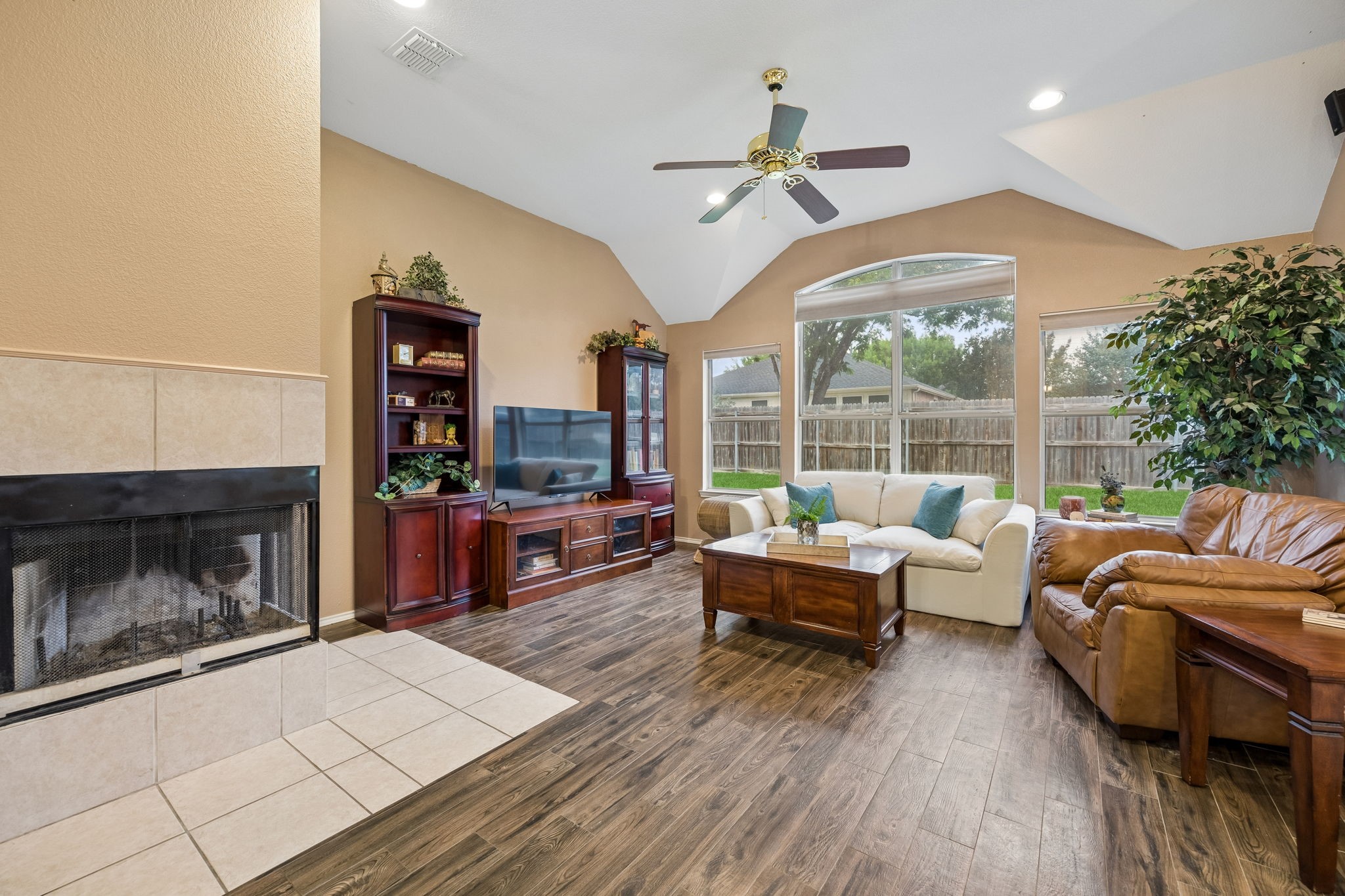 8413 Island Court Fort Worth TX 76137