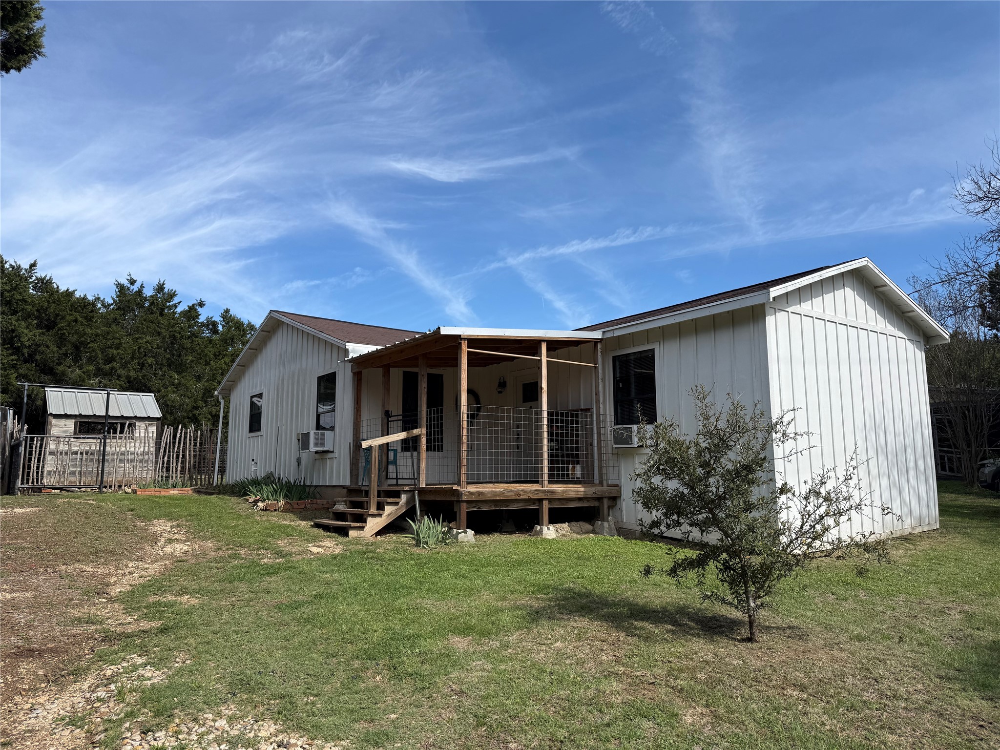 122 Tobacco Road Whitney TX 76692