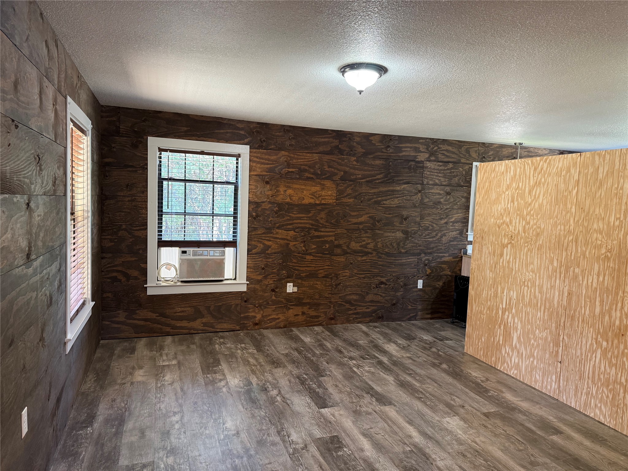 122 Tobacco Road Whitney TX 76692