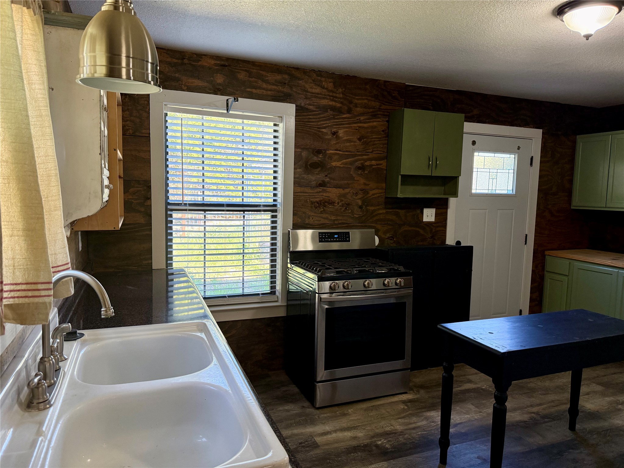 122 Tobacco Road Whitney TX 76692