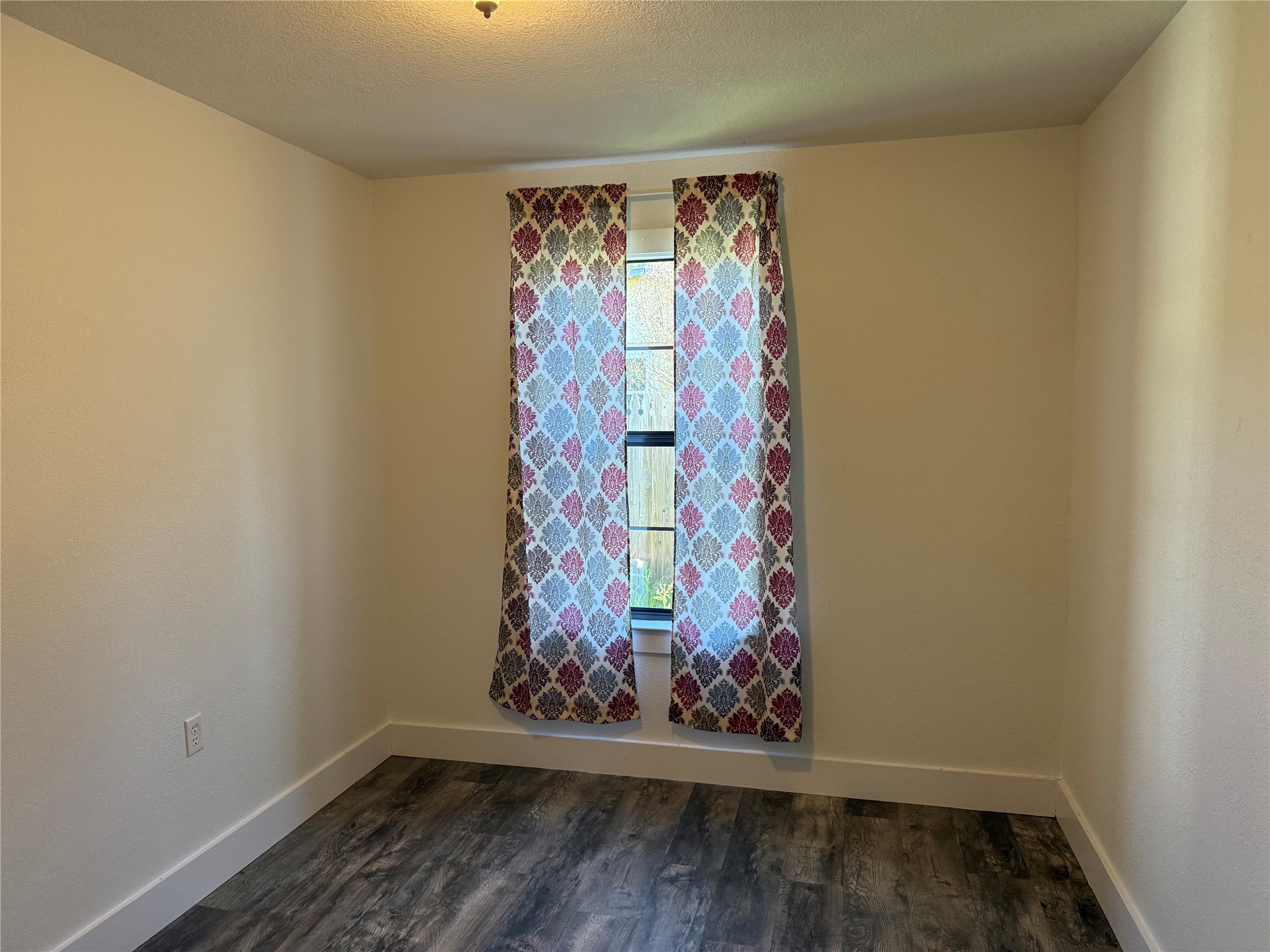 122 Tobacco Road Whitney TX 76692