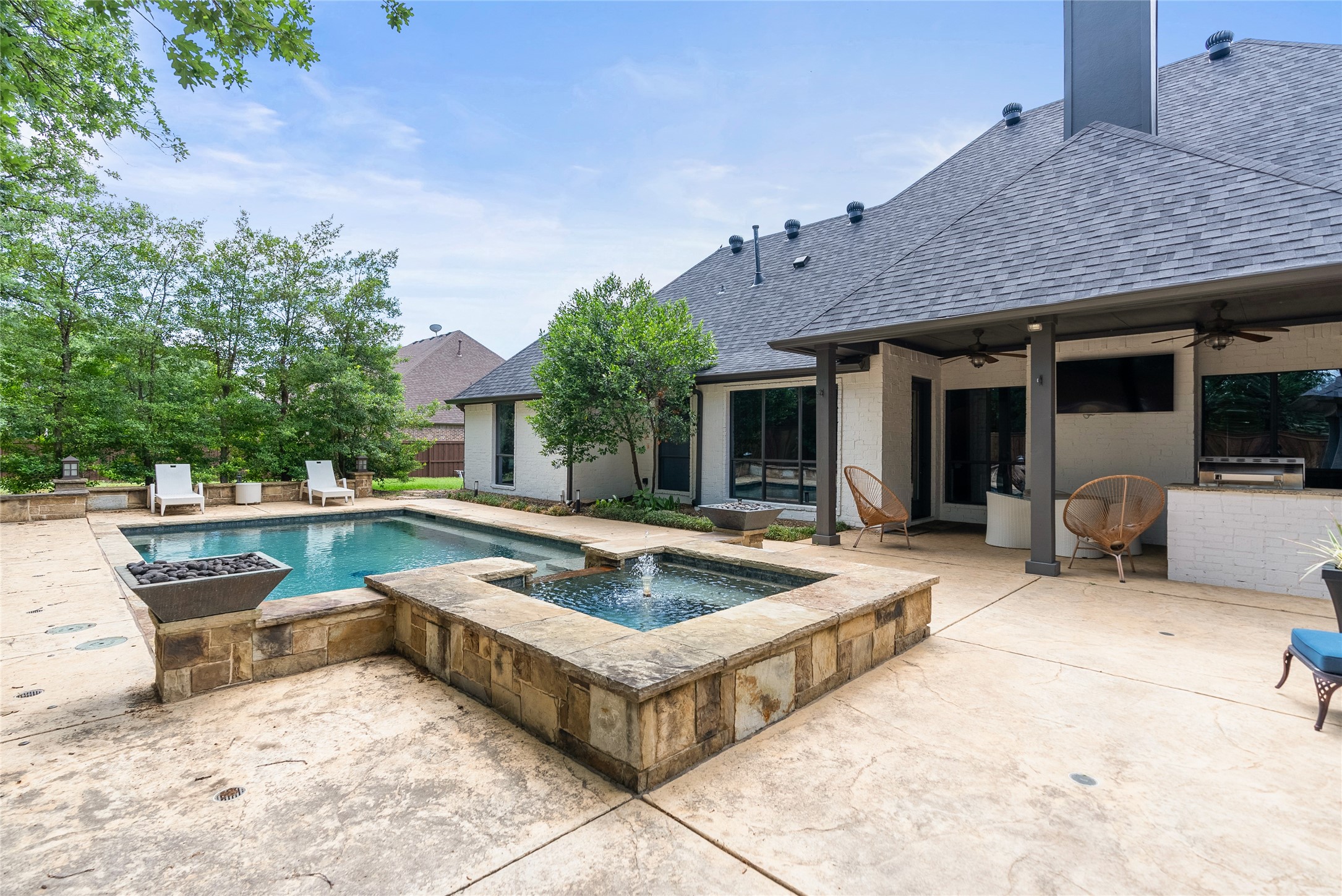 110 Red Oak Drive Krugerville TX 76227