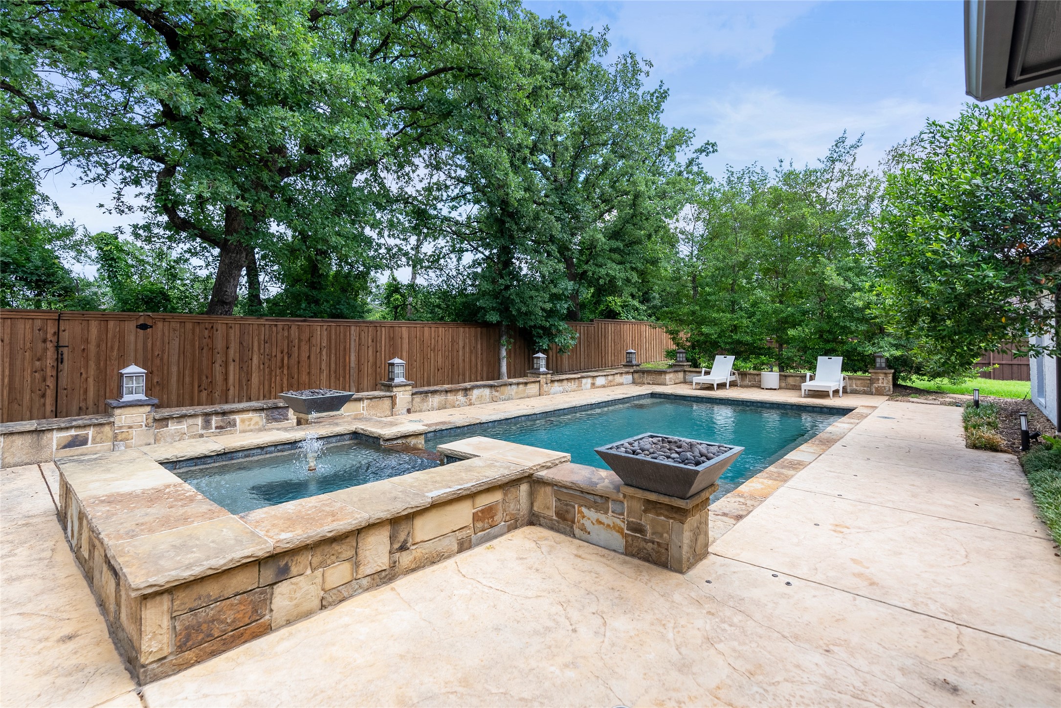 110 Red Oak Drive Krugerville TX 76227