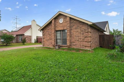 5209 Nocona Lane Arlington TX 76018