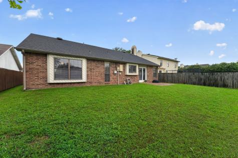 5209 Nocona Lane Arlington TX 76018