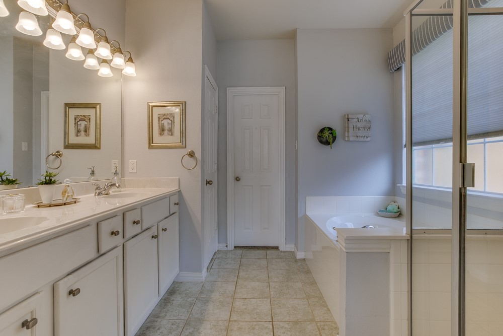 7906 Marquett Drive Rowlett TX 75089