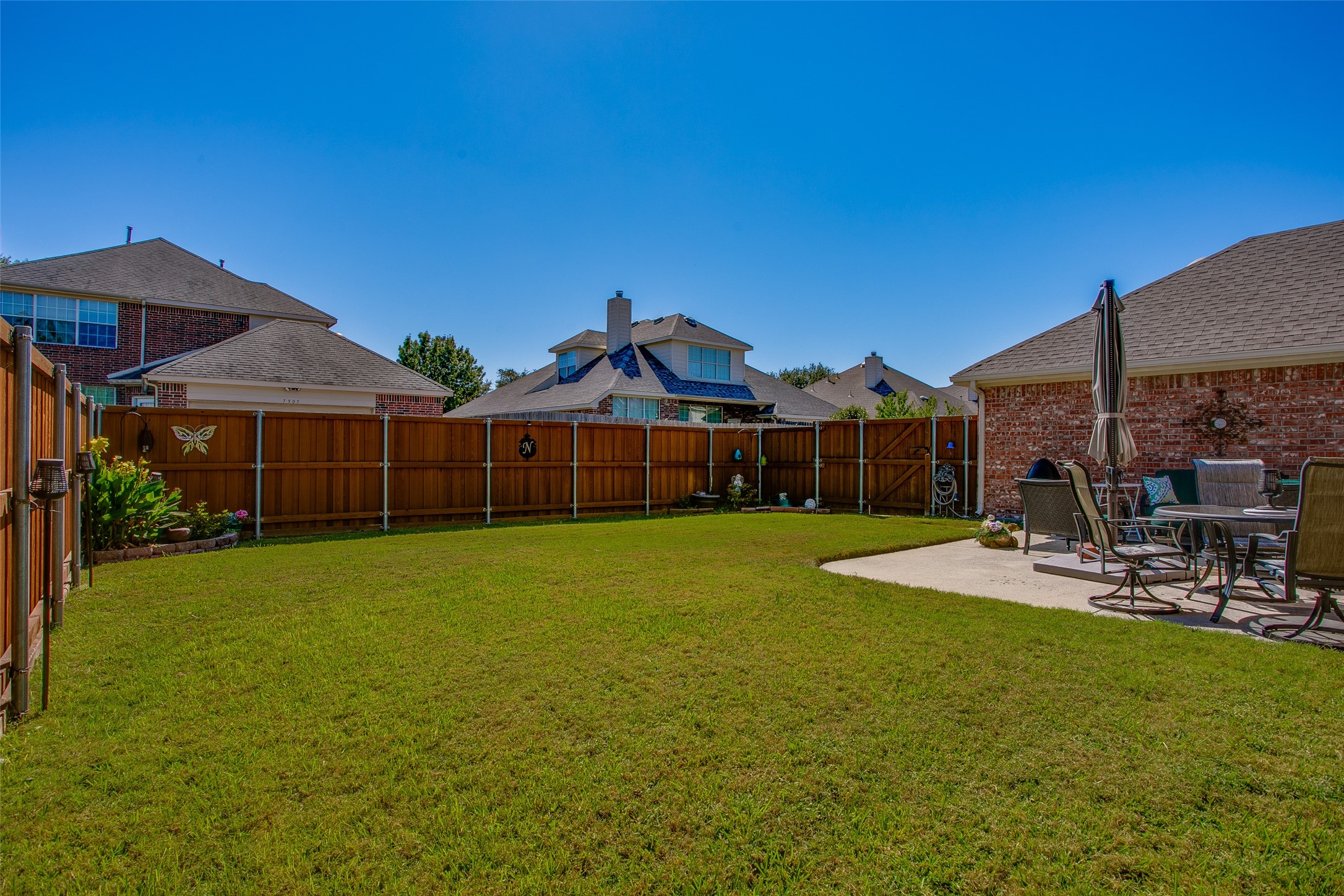 7906 Marquett Drive Rowlett TX 75089