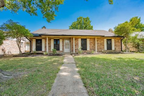 9406 Shipman Street Rowlett TX 75088