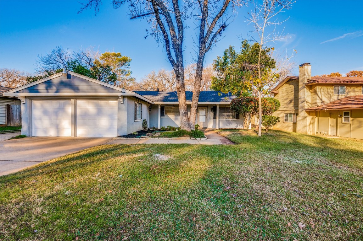 2709 Greenwood Lane Arlington TX 76013