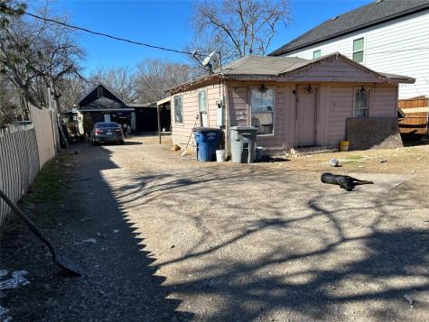 557 Rayenell Avenue Dallas TX 75217