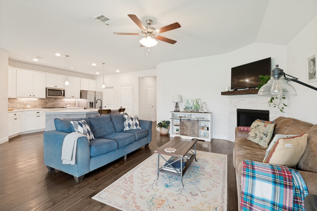 206 Highedge Drive Fate TX 75087