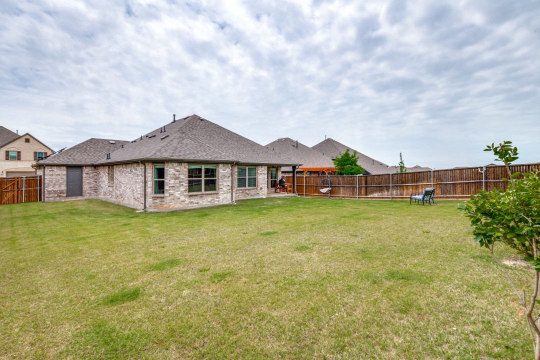 206 Highedge Drive Fate TX 75087