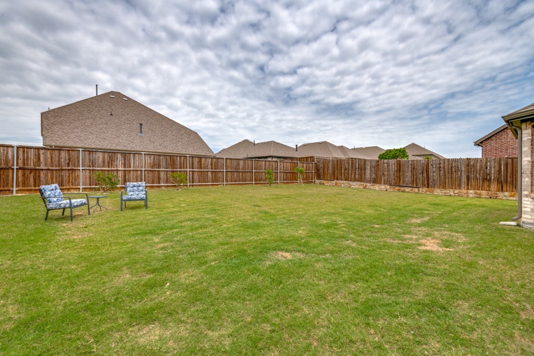 206 Highedge Drive Fate TX 75087