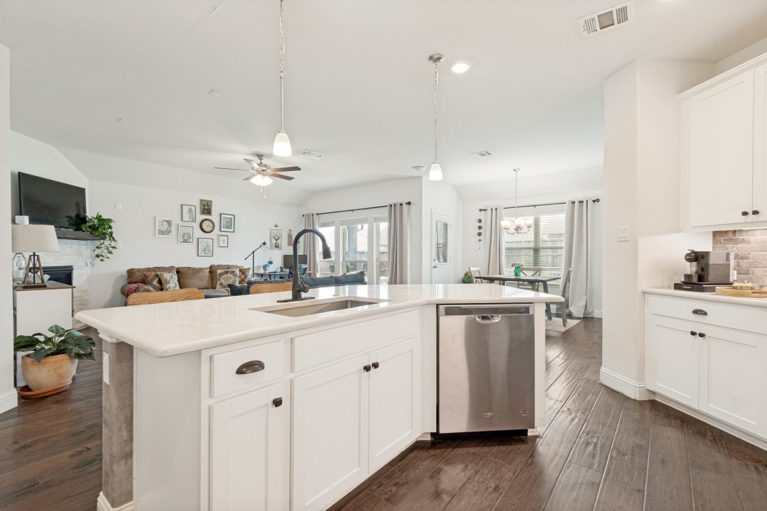 206 Highedge Drive Fate TX 75087