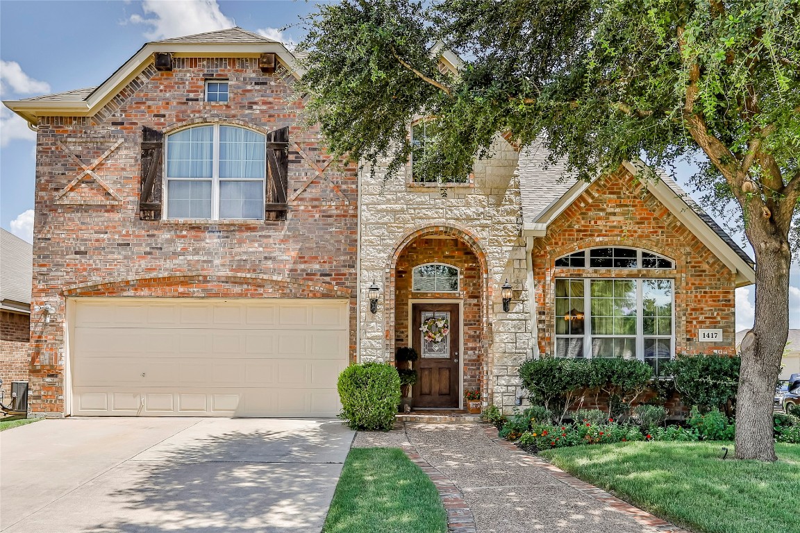 1417 Realoaks Drive Fort Worth TX 76131