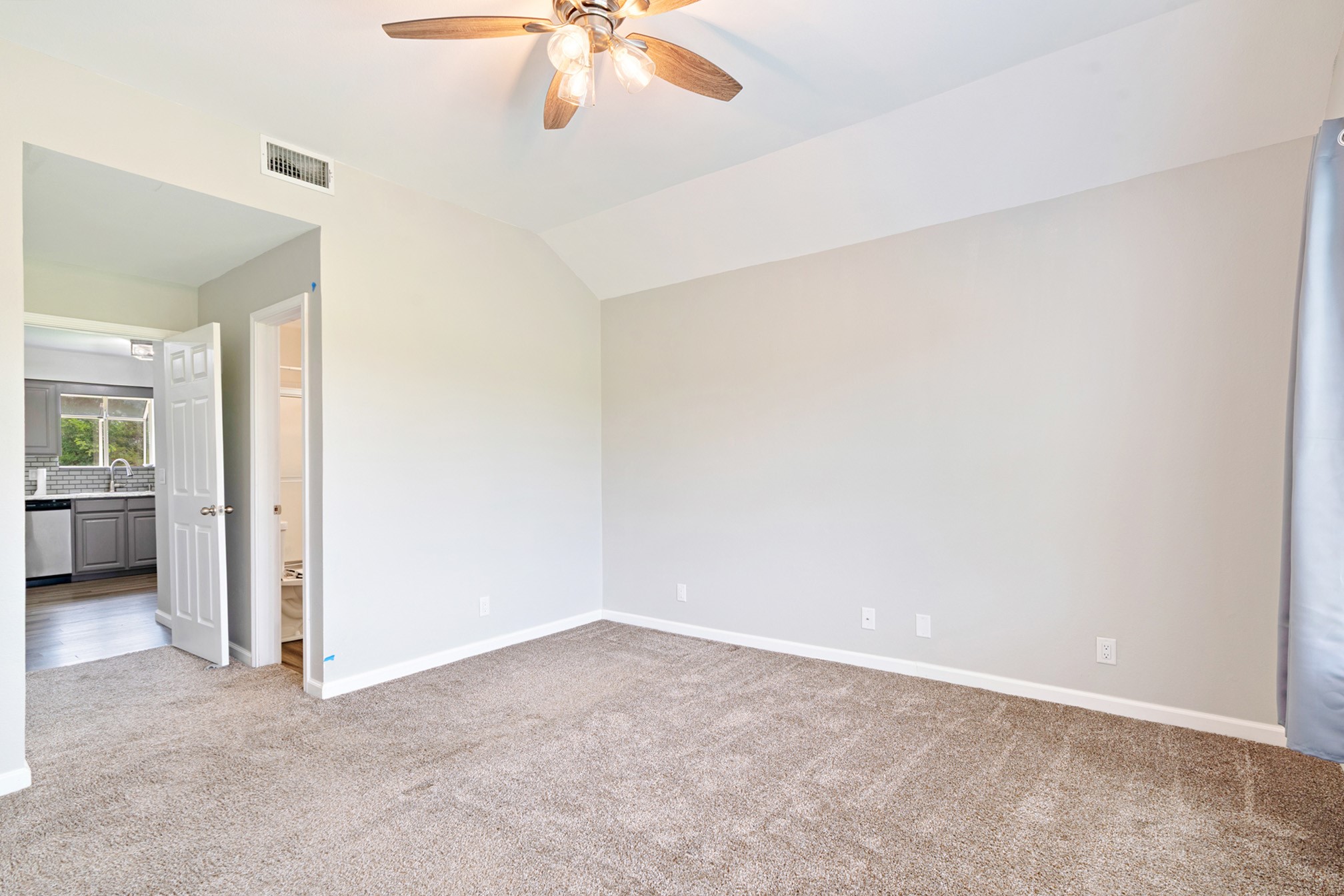 1250 Cr 32240 Sumner TX 75486