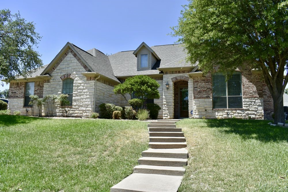 2206 Riverwood Drive Weatherford TX 76087